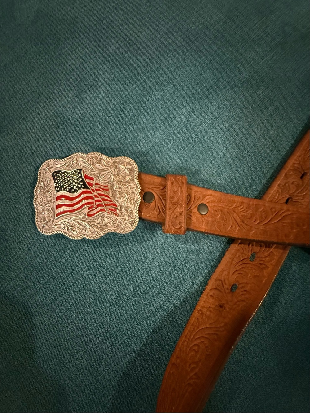 Justin Boots Brown Leather Belt with Silver American Flag Buckle - Picture 2 of 12